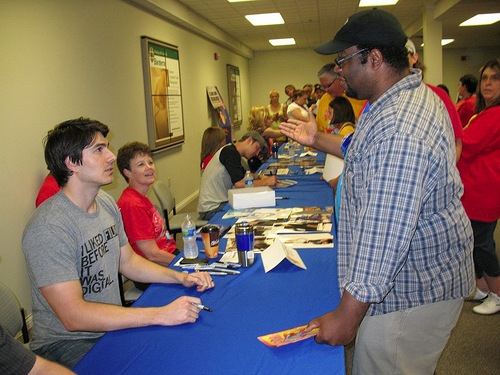 201106131353 Just how interested is Brandon Routh in Superman comics continuity?