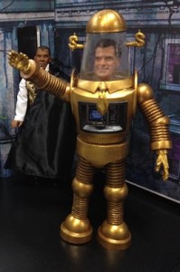 romney the robot 199x300 SDCC12: Watchtower Thursday: The Rest of the Story