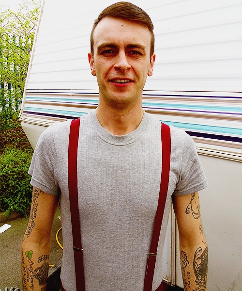 Joseph-3-joseph-gilgun-30611153-500-600.png