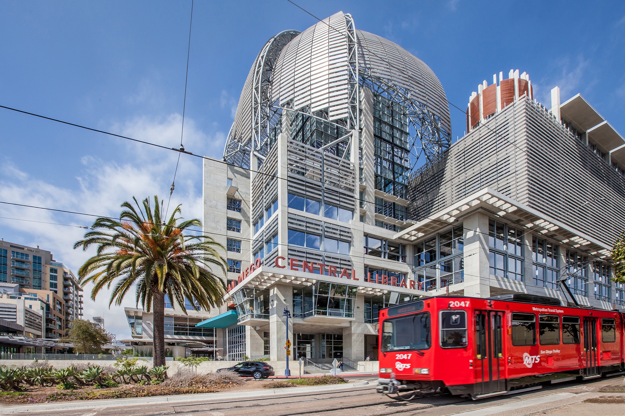 The San Diego Public Library A Photographer’s Guide Parkbench