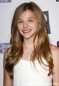 chloe_moretz_2534264.jpg