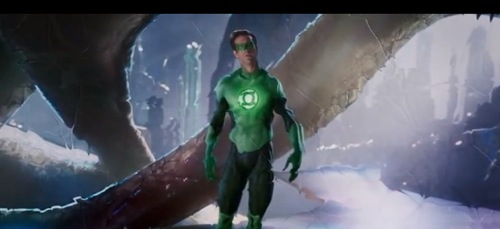 GreenLanterntrailer525_still.jpg