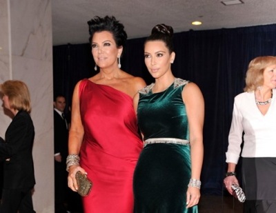 Kris-Jenner-Kim-Kardashian-White-House-Correspondents-Dinner-042812-10-502x388.jpg