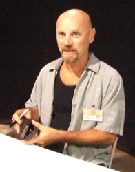 Jim_Starlin_(2006).jpg