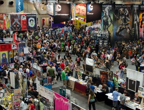 Large-crowds-swarm-Comic-Con-every-year.jpg