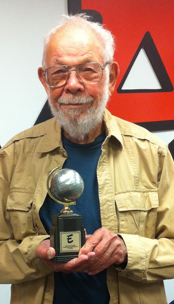 Jaffee with Eisner Award 5-5-13.jpg