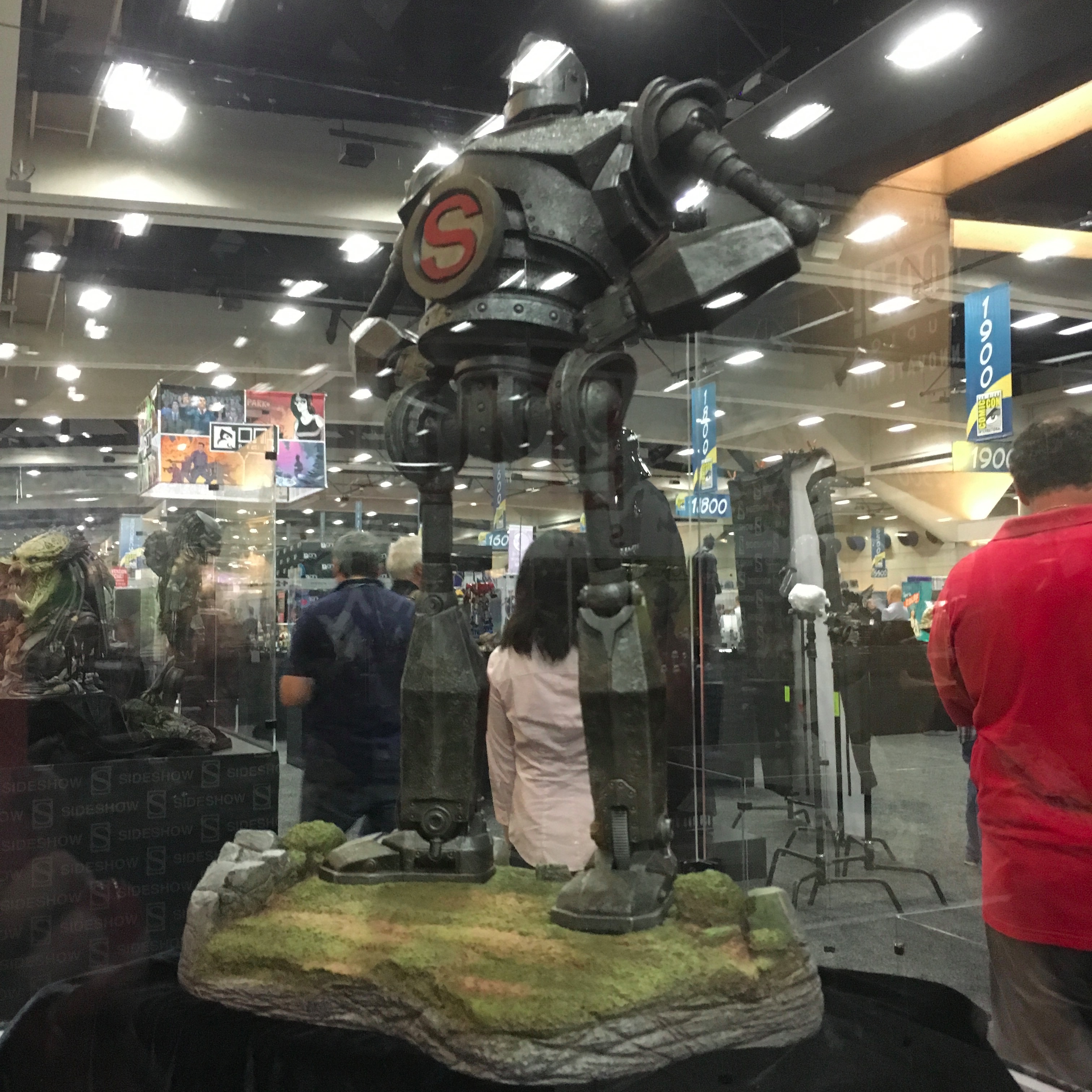 SDCC2016-d01preview-87.JPG