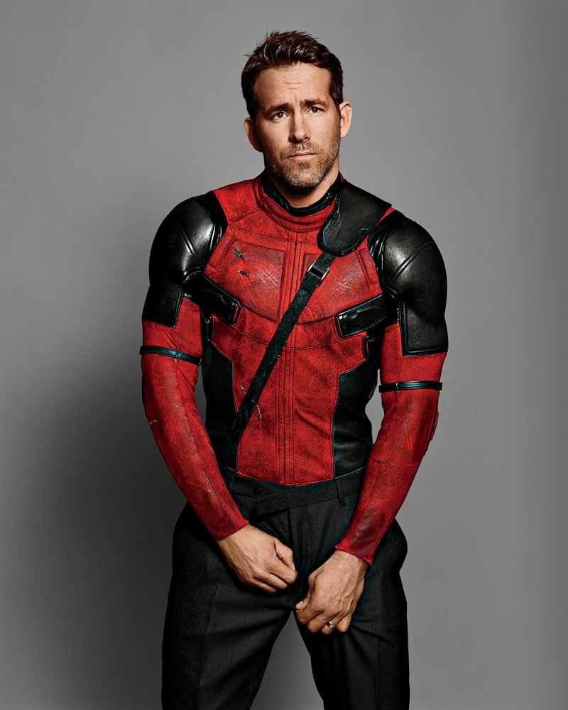 1216-GQ-FERR03-01-Ryan-Reynolds-Deadpool-01.jpg