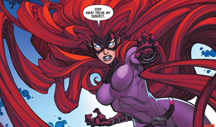 Medusa-Marvel-Comics-Inhumans-hair-attack-h1.jpg
