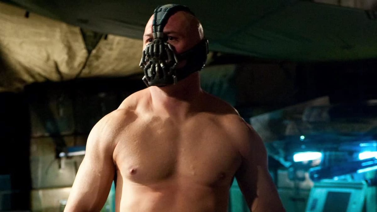 14198UNILAD-imageoptim-tom-hardy-bane