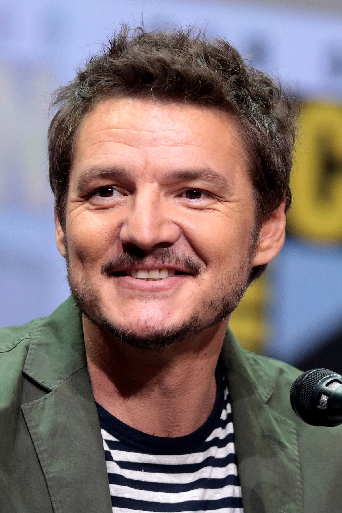 1200px-Pedro_Pascal_by_Gage_Skidmore.jpg