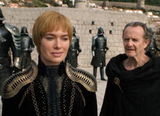 Game of Thrones Stars Respond to Fans in Hilarious "Game of Phones" Sketch