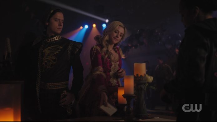 Riverdale-Prom-Night-12-min