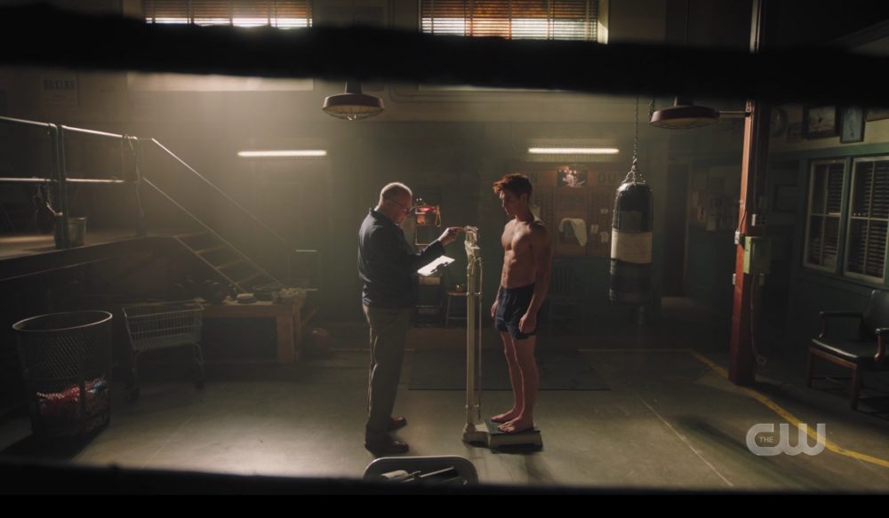 Riverdale Prom Night Shirtless KJ Apa Archie weighs in for boxing