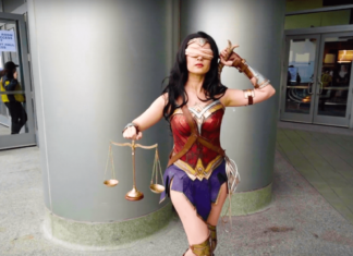 Our Fave Cosplay at WonderCon ’19: Lady Justice Diana of Themyscira, Deadpool Dog & More
