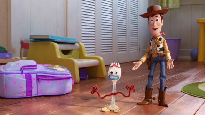 ToyStoryBoxOfficeFeature-min