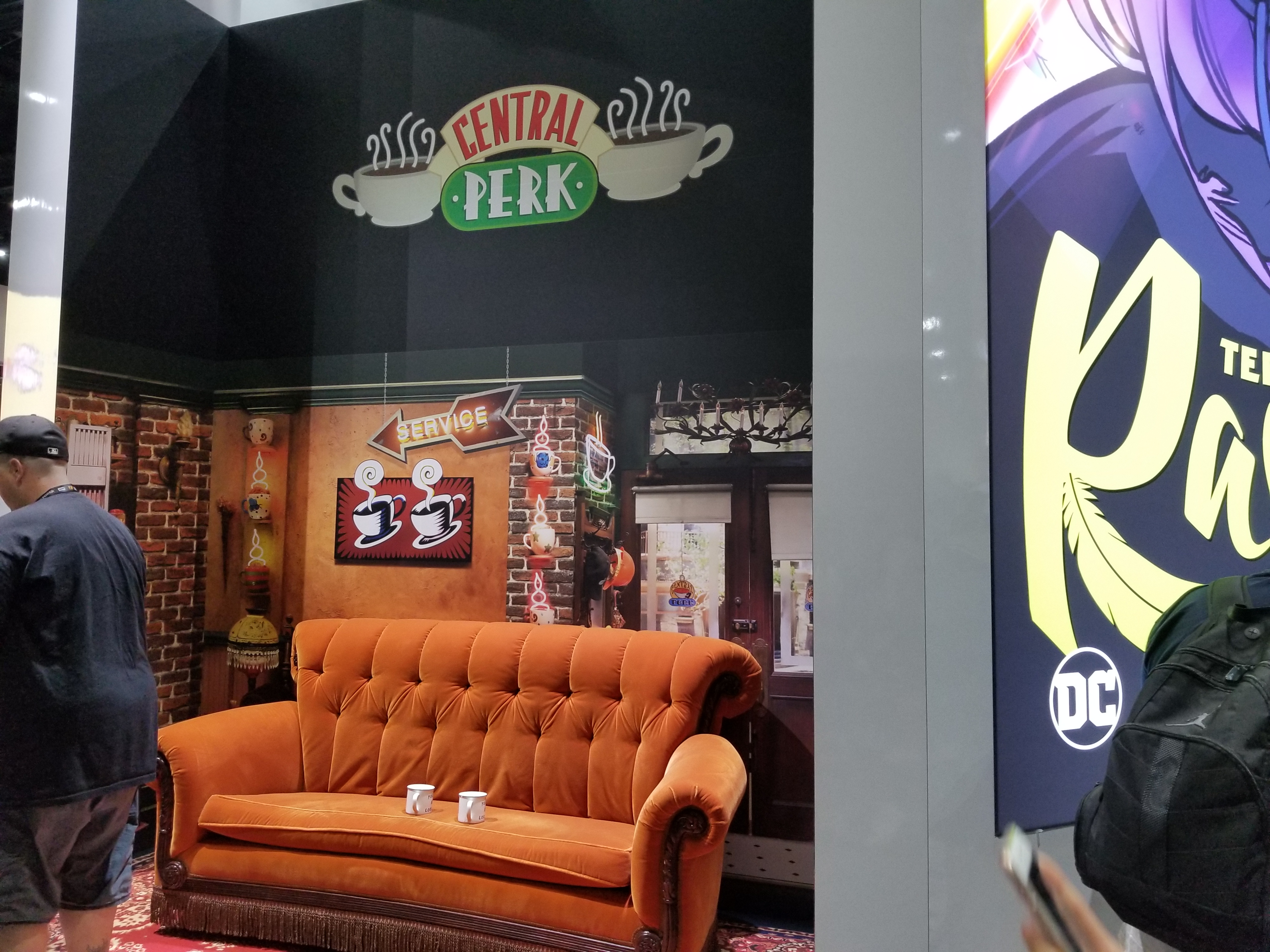 Central Perk couch at DC booth