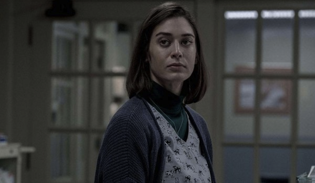 Annie cover Castle Rock S2E1