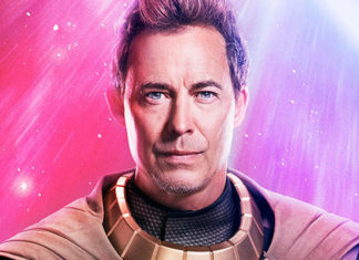 The CW reveals first look at Tom Cavanagh as Pariah in CRISIS ON INFINITE EARTHS