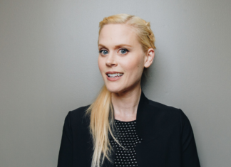 INTERVIEW: Janet Varney talks about The JV Club, Legend of Korra, and SF Sketchfest Varney
