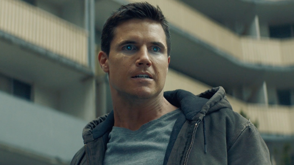 Robbie Amell Code 8