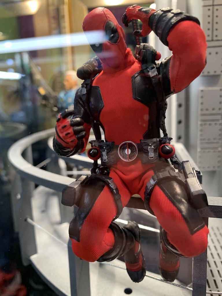 Mezco One 12 Deadpool