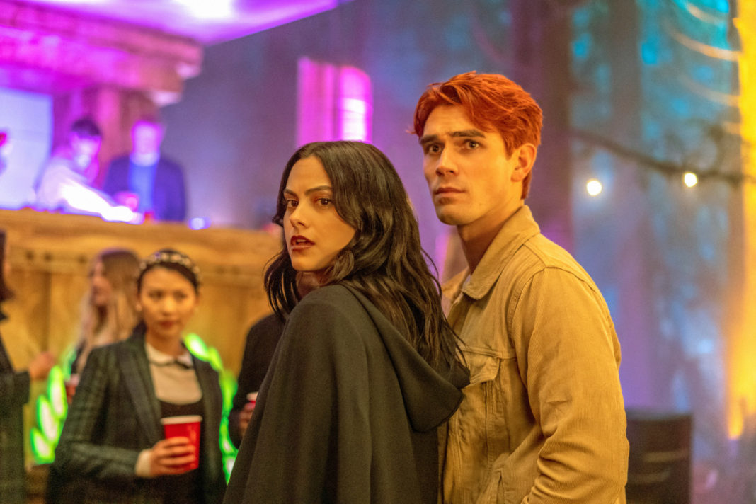 Archie and Veronica at the Ides of March party on Riverdale