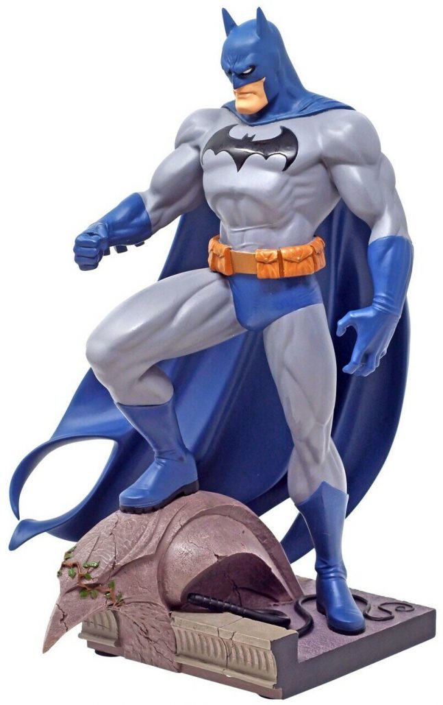 Jim Lee Batman Statue