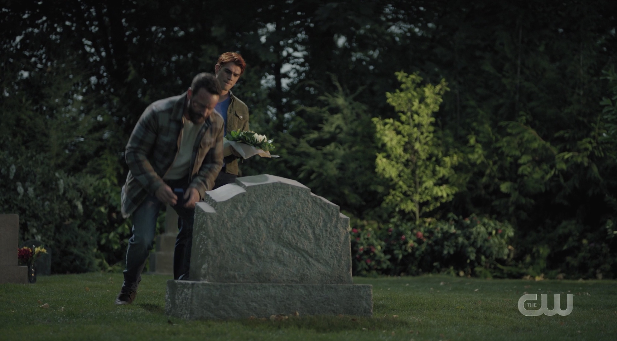 Archie and Frank visit Fred's grave at Riverdale cemetary