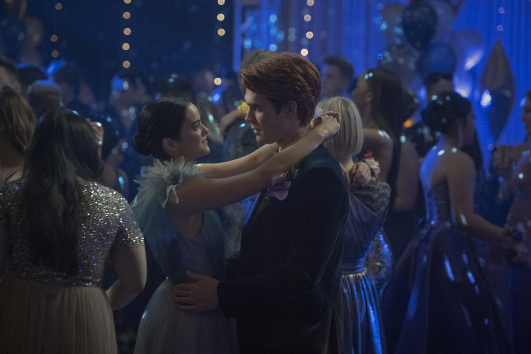 At the Riverdale prom, Archie admits to Veronica that he kissed Betty