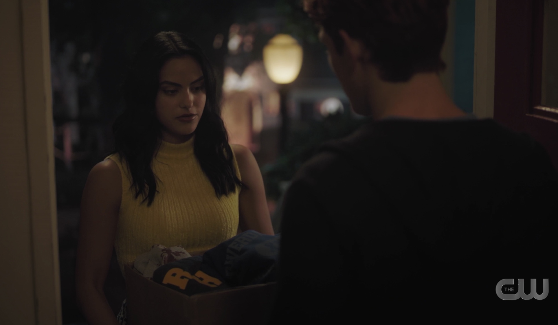 Veronica dropping off Archie's things and wanting to Netflix and chill.