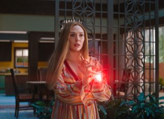 FANDOM FLAMES: Internet, we have a WANDAVISION problem Wanda Maximoff (Elizabeth Olson) creates the WandaVision problem