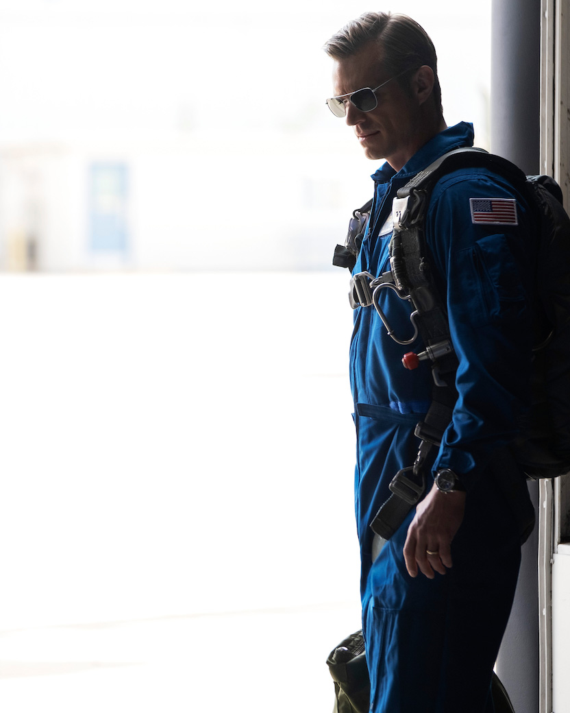 Ed Baldwin (Joel Kinnaman) gets ready to fly in "Pathfinder"