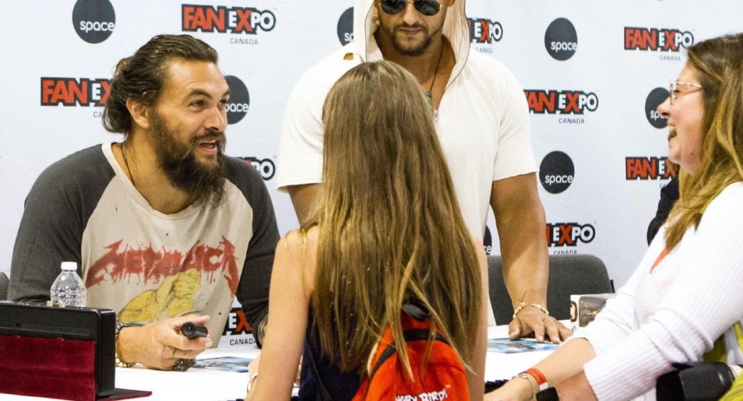 fan expo momoa fan expo momoa