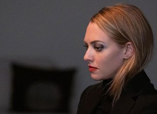 REVIEW: THE DROPOUT tries to humanize Elizabeth Holmes and fails The Dropout Amanda Seyfried