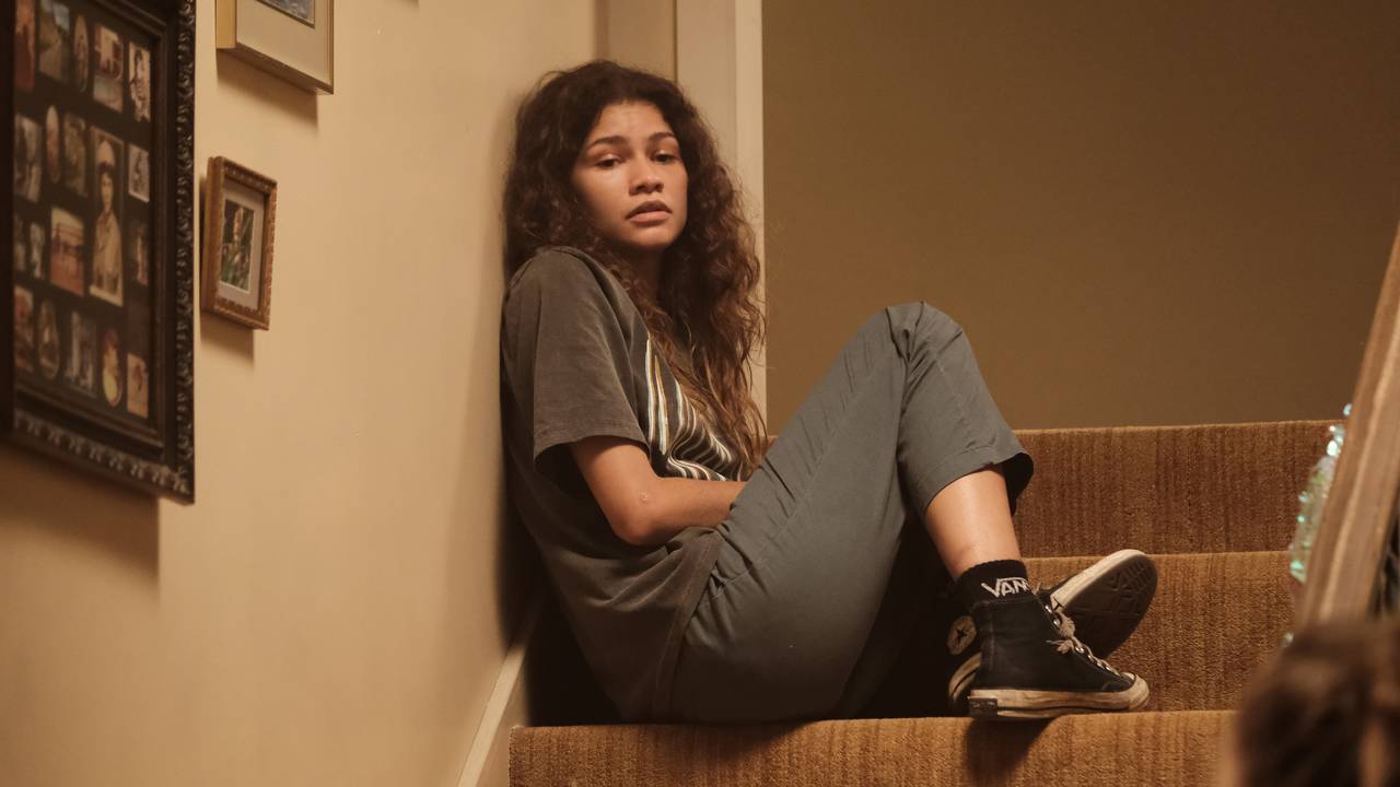 REVIEW: Season 2 of EUPHORIA is still a hypnotic head turner