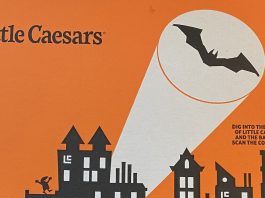 REVIEW: The Little Caesars THE BATMAN Calzony sets off a war on crime in your stomach
