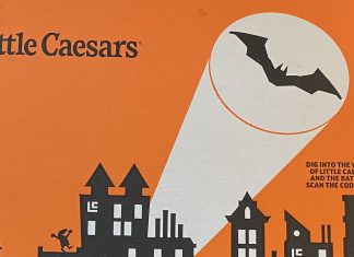 REVIEW: The Little Caesars THE BATMAN Calzony sets off a war on crime in your stomach