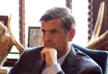 FanX co-founder Bryan Brandenburg arrested for bomb threats