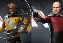 Captain Picard and Worf beam into ENTERTAINMENT EARTH’s TNG Ultimates line TNG Ultimates figures