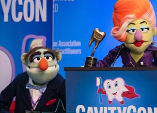 INTERVIEW: David Bizzaro on playing Gerald Teeth in THE MUPPETS MAYHEM Gerald
