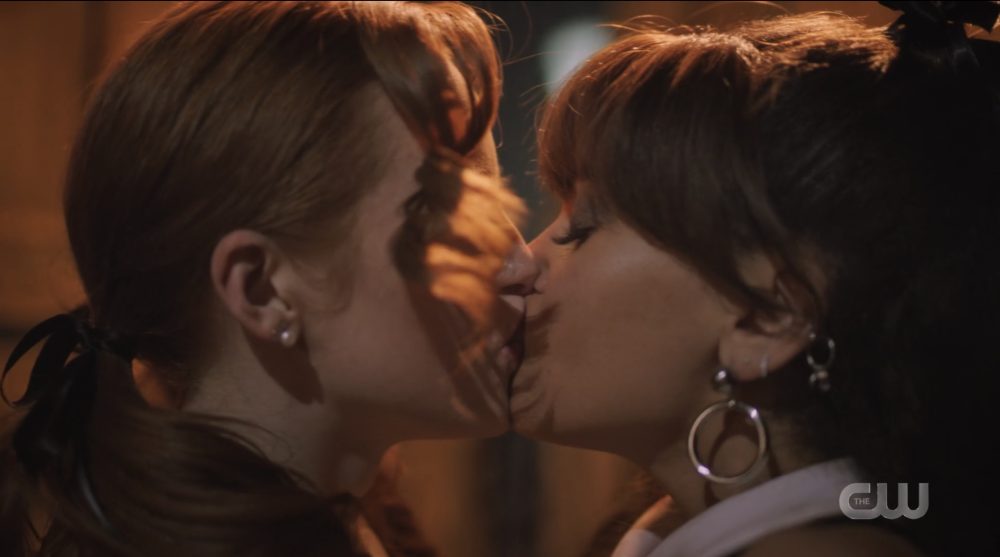 Cheryl Blossom and Toni Topaz share a kiss on Halloween