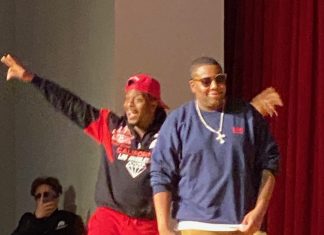 NYCC ’23: Kenan and Kel surprise fans at the GOOD BURGER 2 panel Good Burger 2 panel