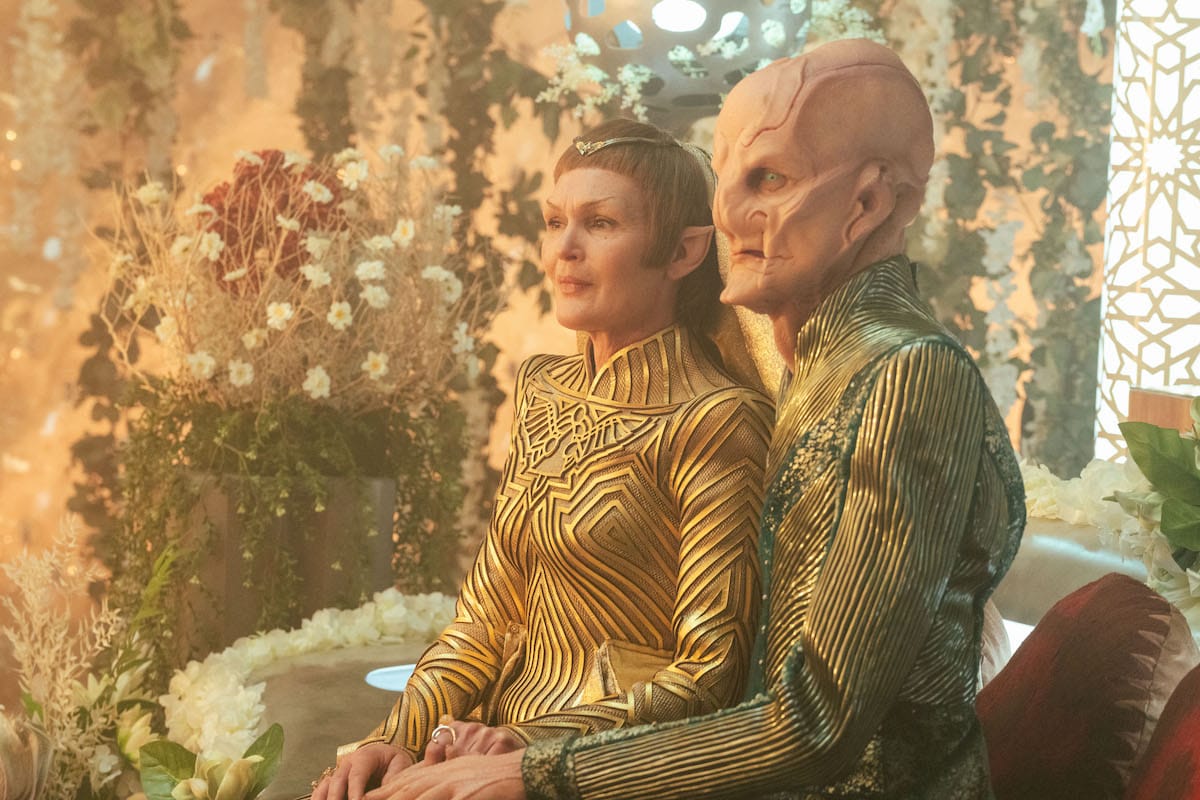 T'Rina and Saru at their wedding.