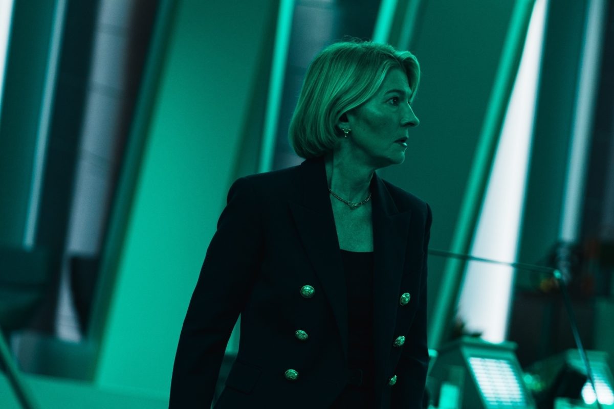 Kath Lethbridge-Stewart facing down Sutekh
