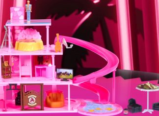SDCC ’24: Mattel celebrates BarbieLand with the Mini Mojo Dojo Casa House exclusive