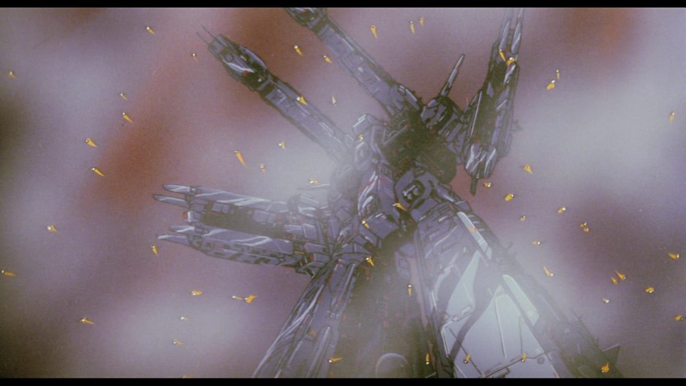 macross: do you remember love? macross shrouded in smoke and sparks