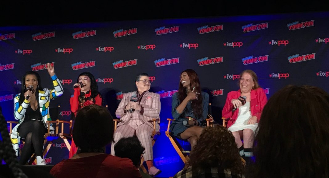 all the panelists present and having a fun time at the Trans/Non-Binary panel at NYCC
