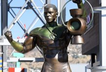 Green Lantern John Stewart receives his own bronze statue in Burbank Green Lantern John Stewart
