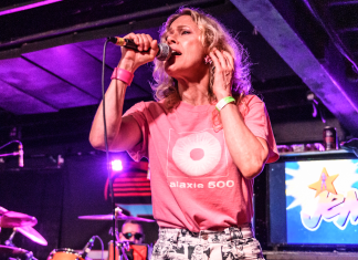 SDCC ’25: Hasbro celebrates JEM AND THE HOLOGRAMS 40th anniversary with album and live performance Britta Phillips, made a special appearance at San Diego Comic-Con 2025, delighting fans by joining the G.I. Joe-themed band Cold Slither onstage on July 24th, 2025 at San Diego music venue Brick by Brick.